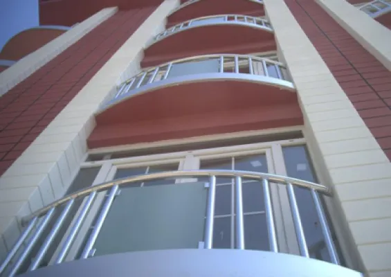 Fransız Balkon Küpeşte